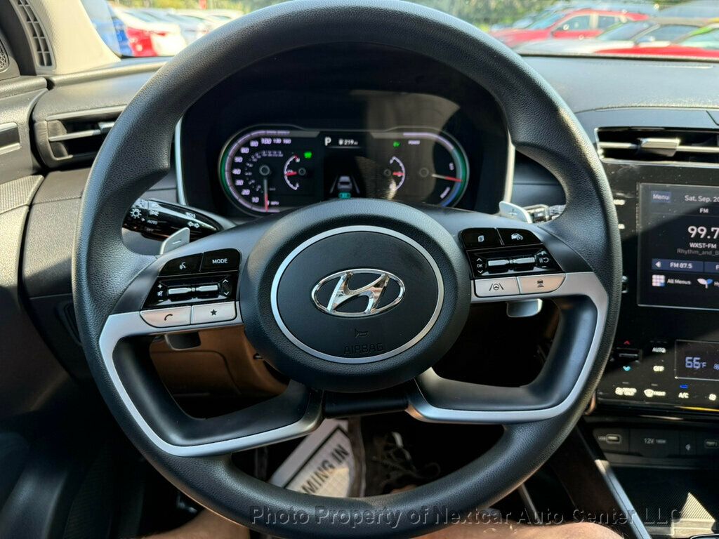 2023 Hyundai Tucson Hybrid photo 16