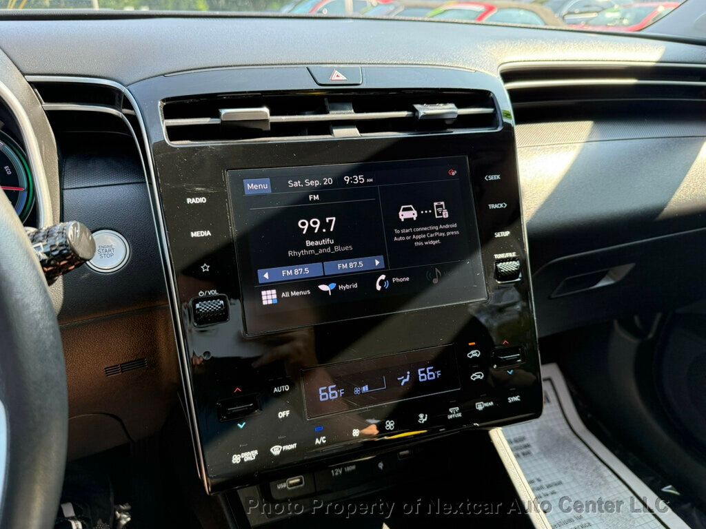 2023 Hyundai Tucson Hybrid photo 18