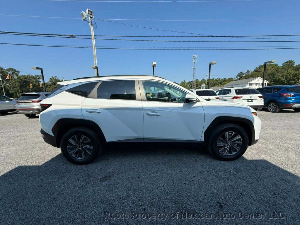 2023 Hyundai Tucson Hybrid photo 6