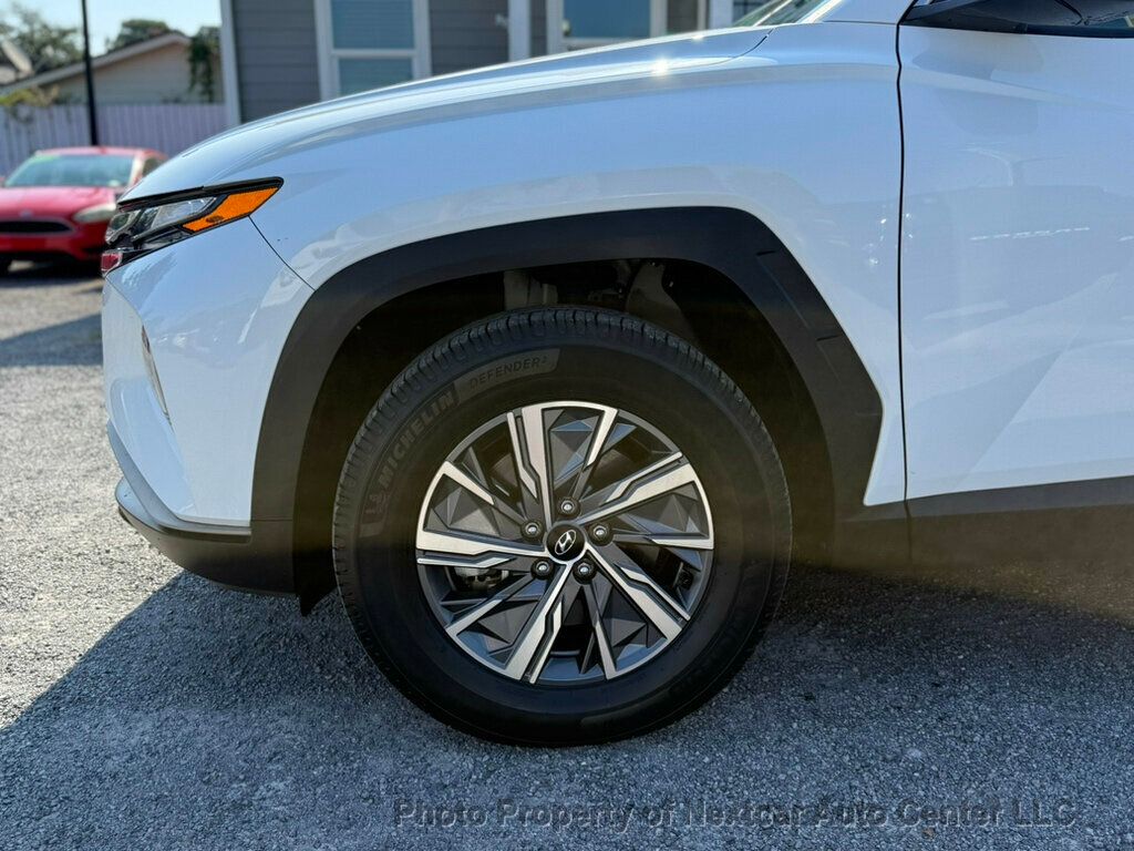 2023 Hyundai Tucson Hybrid photo 9
