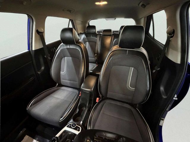 2023 Hyundai Venue Limited IVT - 22982714 - 16