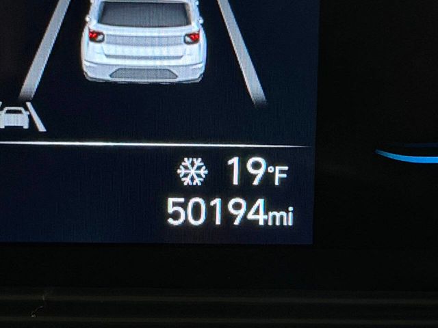 2023 Hyundai Venue Limited IVT - 22982714 - 49