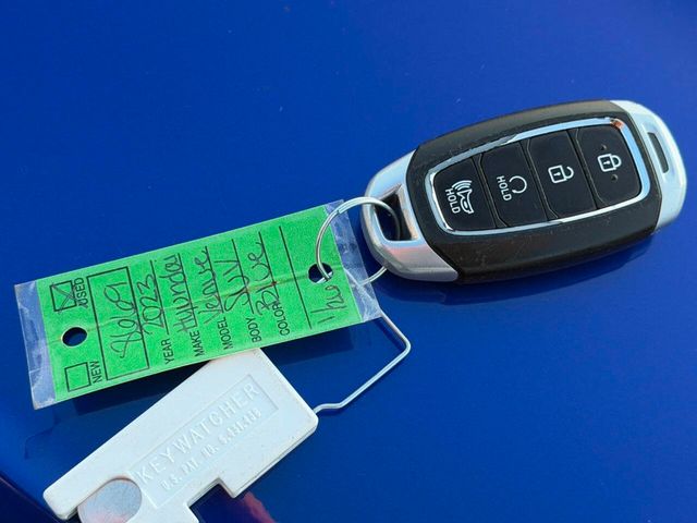 2023 Hyundai Venue Limited IVT - 22982714 - 50