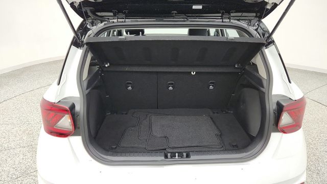 2023 Hyundai Venue Limited IVT - 23099968 - 21
