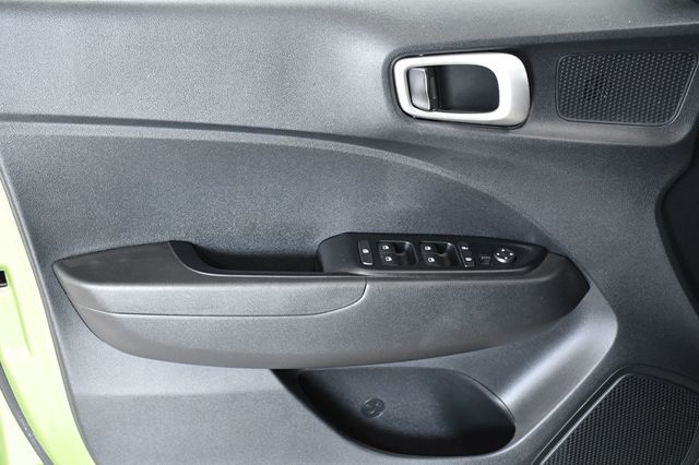 2023 Hyundai Venue SEL IVT - 23011530 - 8