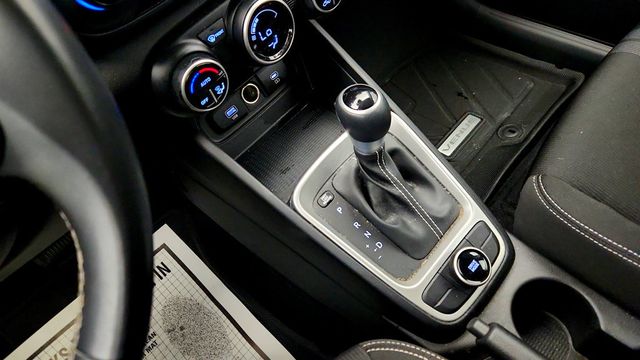 2023 Hyundai Venue SEL IVT - 23019579 - 16