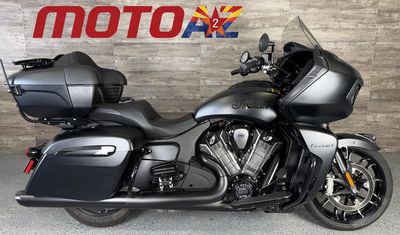 2023 Indian Pursuit Dark Horse