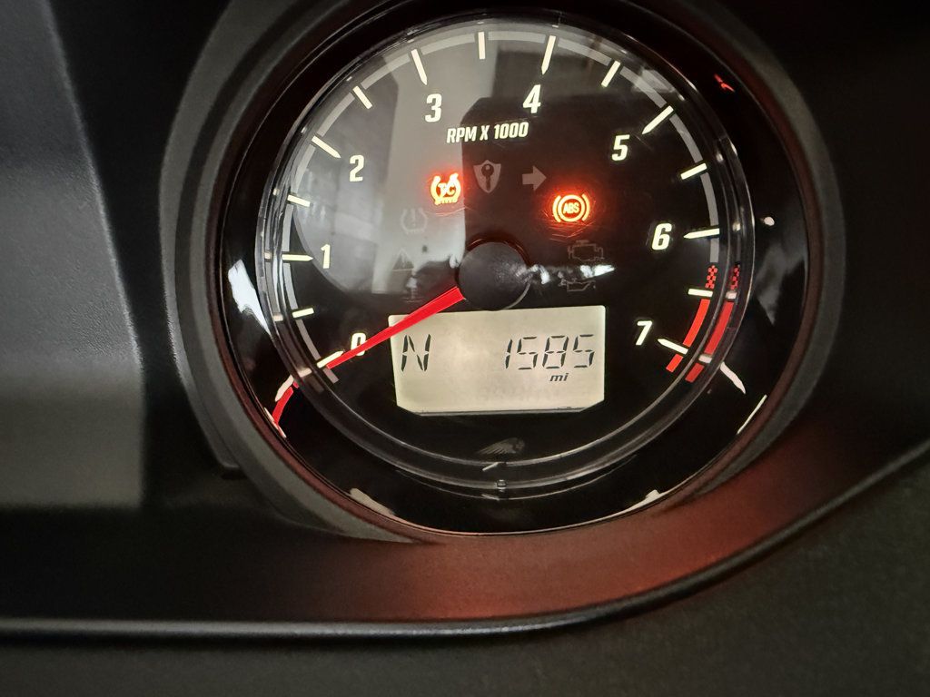 2023 Indian Pursuit Dark Horse One Owner! - 23083034 - 10