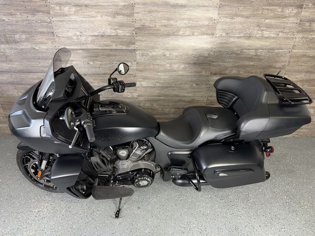 2023 Indian Pursuit Dark Horse One Owner! - 23083034 - 15