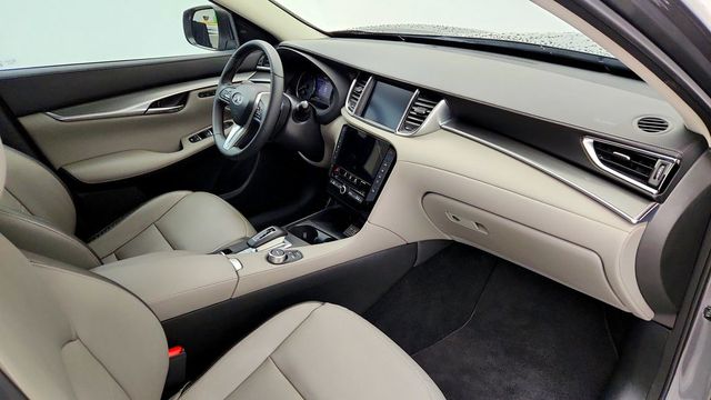2023 INFINITI QX50 LUXE FWD w/ Bose Audio & Illuminated Kick Plates - 23085417 - 25