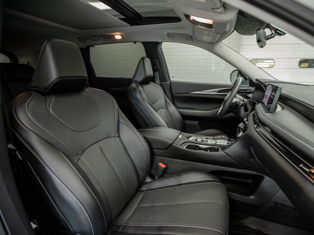 2023 Infiniti QX60 Luxe AWD photo 23