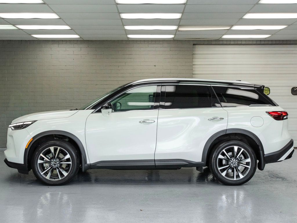 2023 Infiniti QX60 Luxe AWD photo 4
