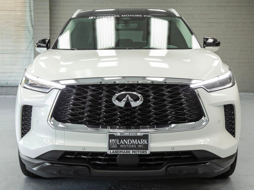 2023 Infiniti QX60 Luxe AWD photo 5