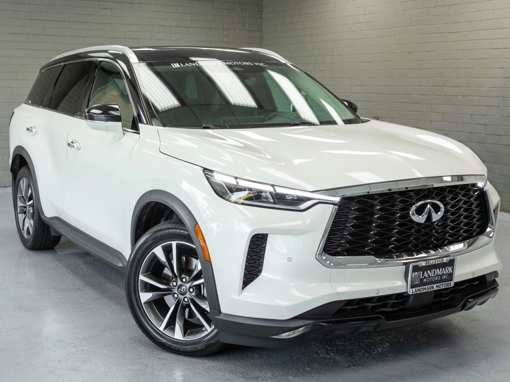 2023 Infiniti QX60 Luxe AWD photo 7