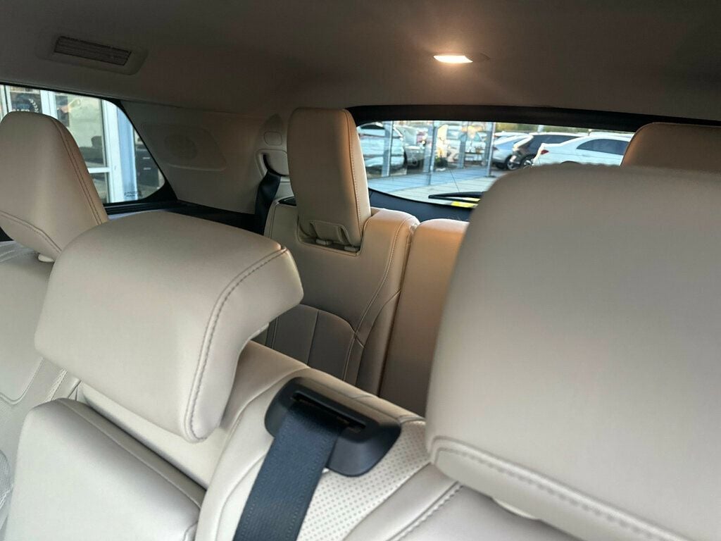 2023 Infiniti QX60 Luxe AWD photo 20