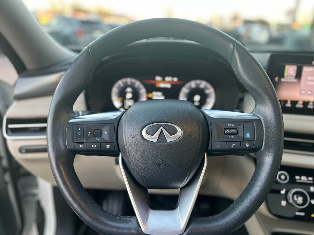 2023 Infiniti QX60 Luxe AWD photo 24