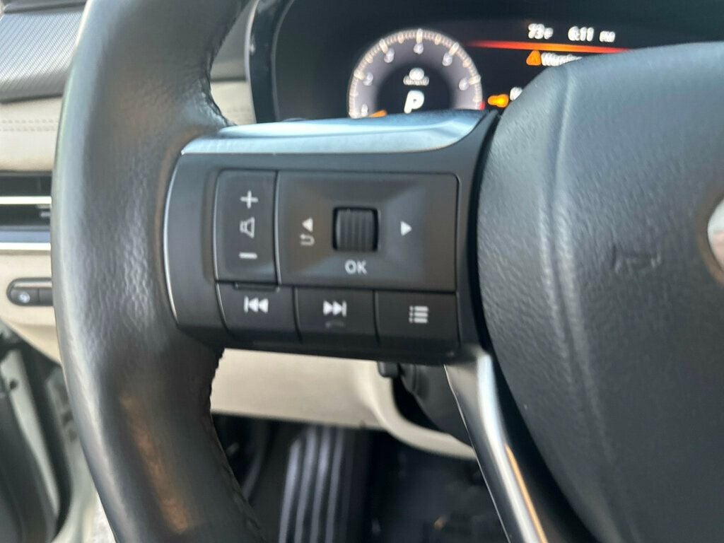 2023 Infiniti QX60 Luxe AWD photo 26