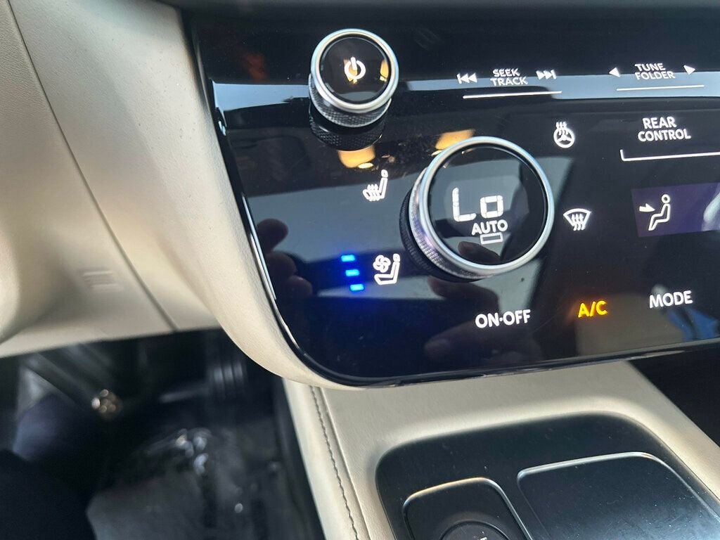 2023 Infiniti QX60 Luxe AWD photo 31
