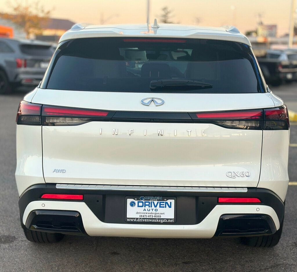 2023 Infiniti QX60 Luxe AWD photo 47
