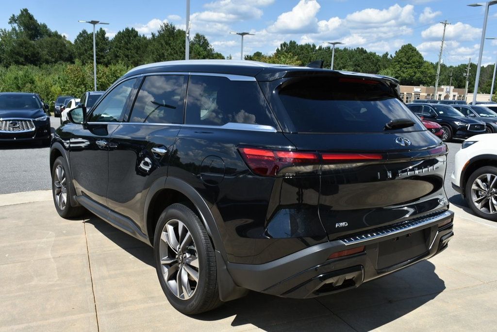 2023 Infiniti QX60 Luxe AWD photo 14