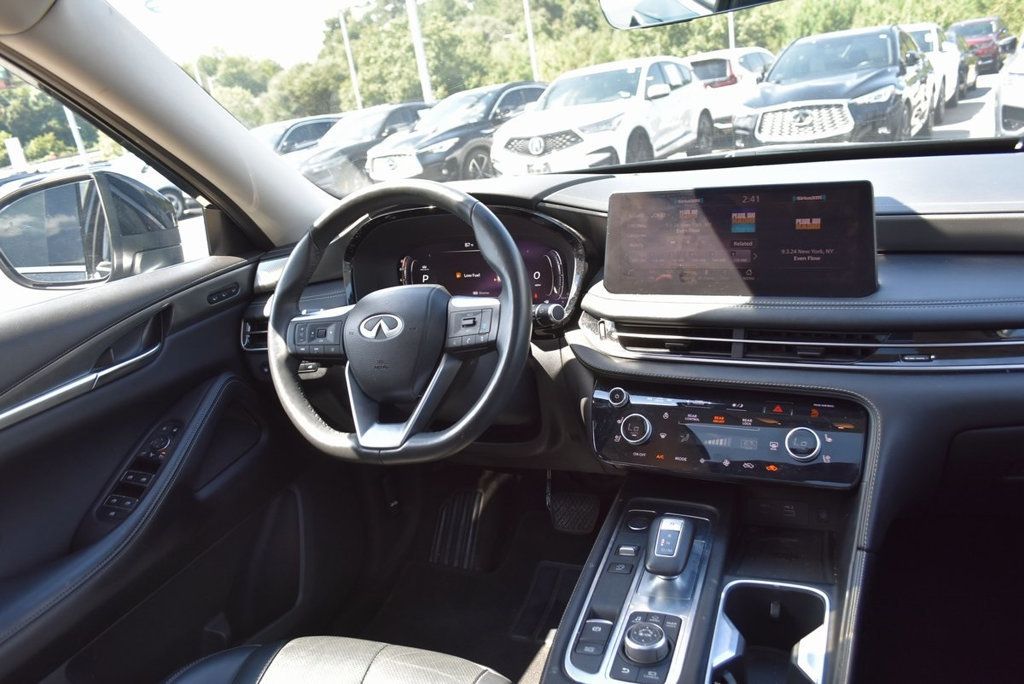 2023 Infiniti QX60 Luxe AWD photo 19