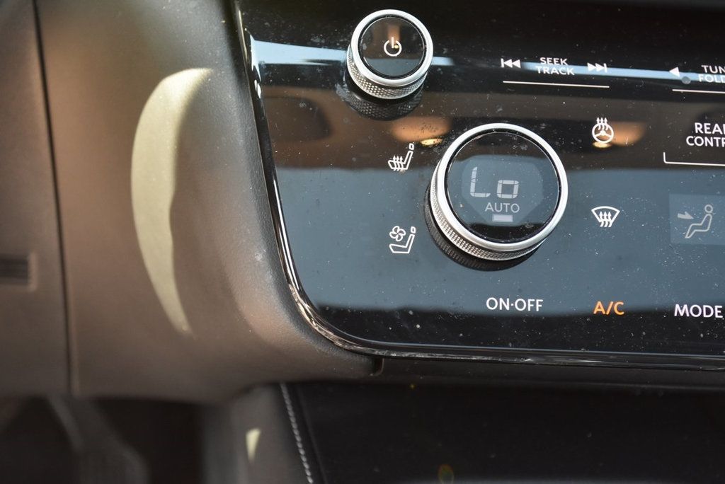 2023 Infiniti QX60 Luxe AWD photo 25