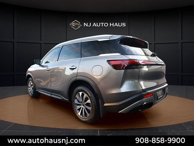 2023 INFINITI QX60 LUXE - Photo 7