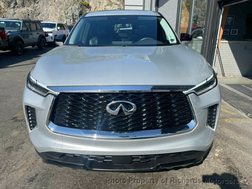 2023 Infiniti QX60 Pure AWD photo 4