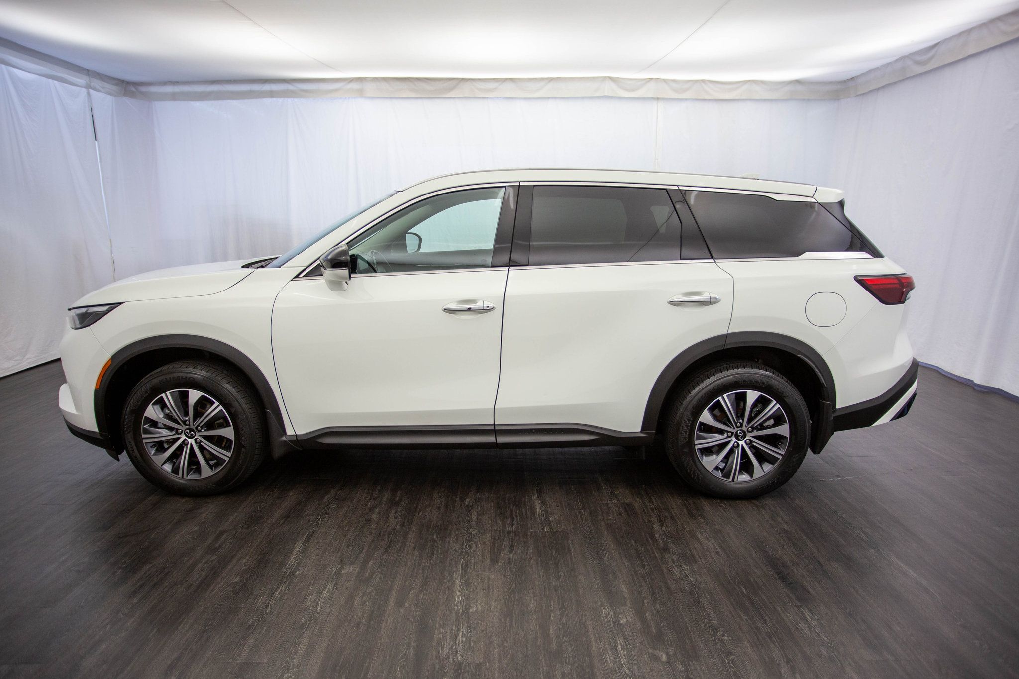 2023 Infiniti QX60 Pure AWD photo 8