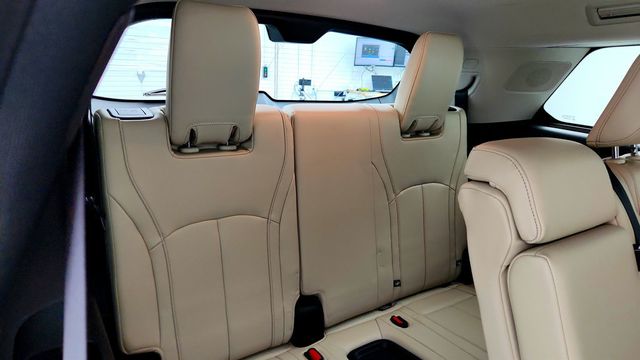 2023 INFINITI QX60 SENSORY AWD with Vision, Tow & Cargo Packages - 22973172 - 23