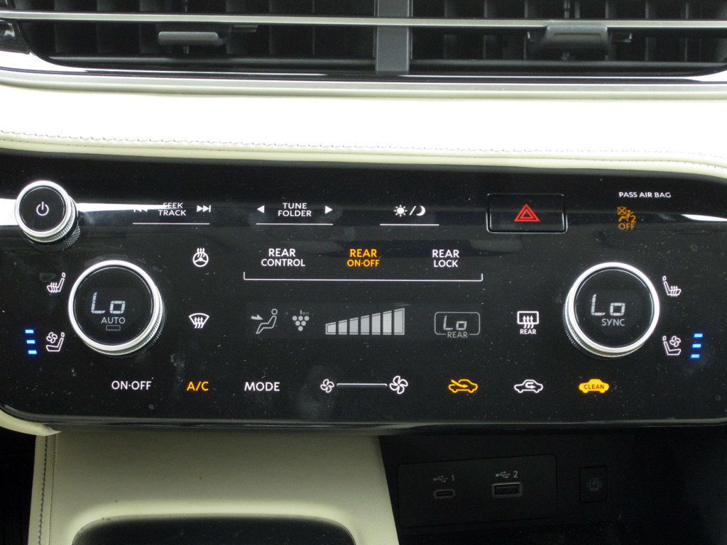 2023 Infiniti QX60 Sensory photo 13