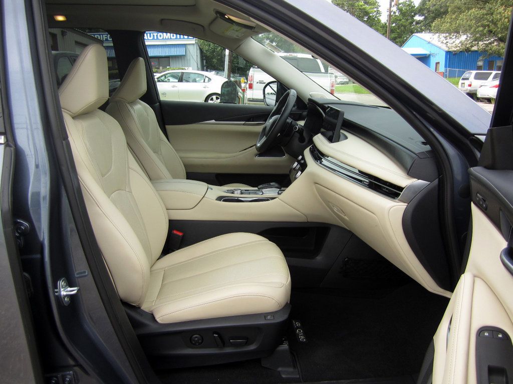 2023 Infiniti QX60 Sensory photo 16
