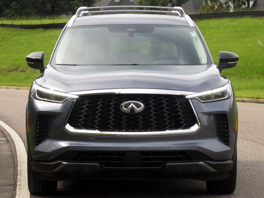 2023 Infiniti QX60 Sensory photo 2