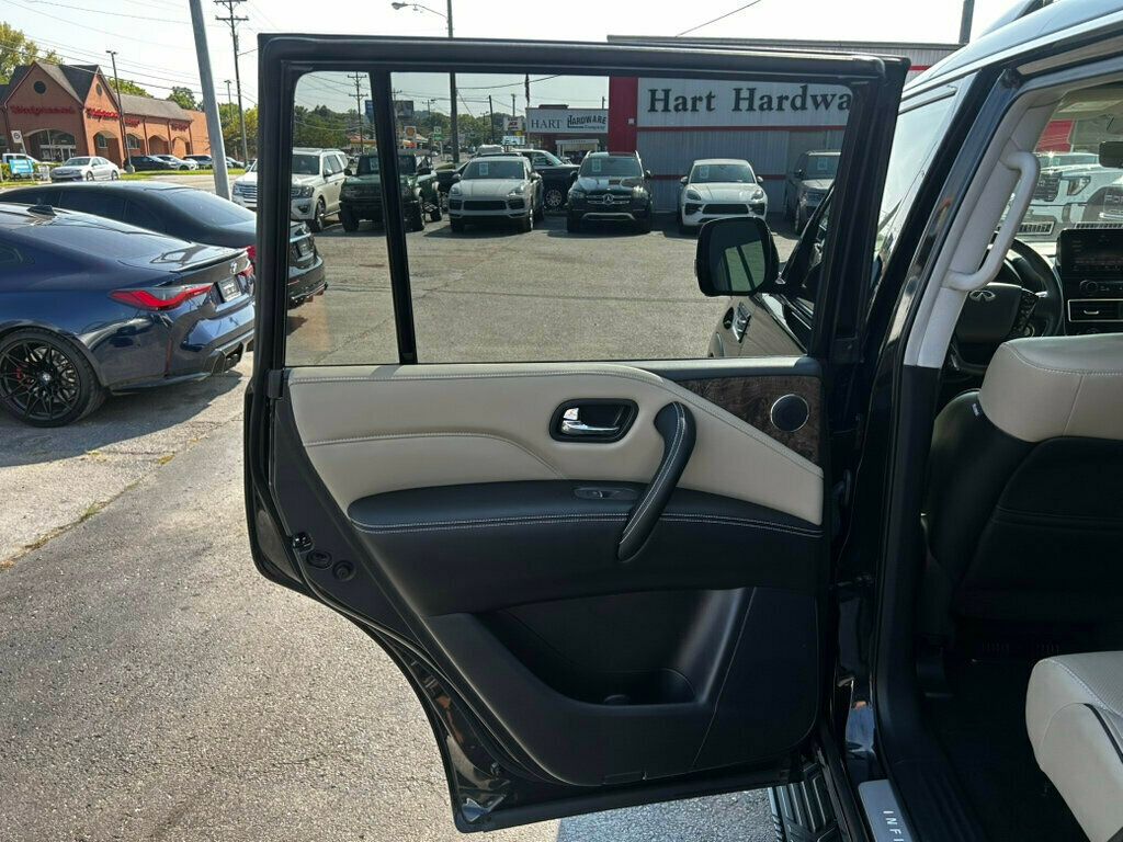 2023 Infiniti QX80 Base photo 8
