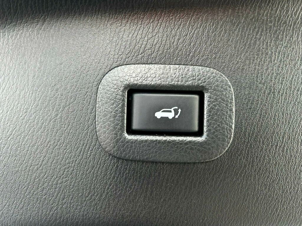 2023 Infiniti QX80 Base photo 13