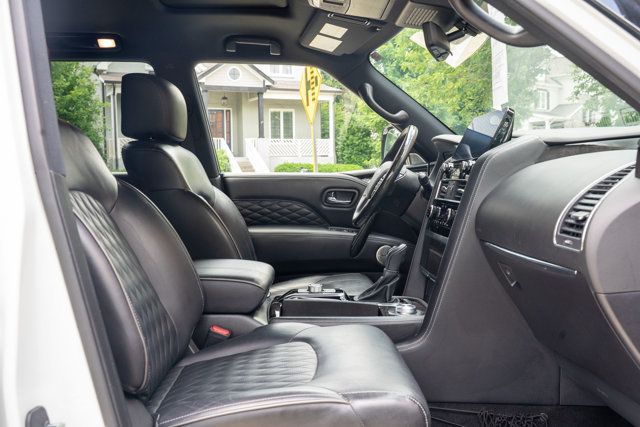 2023 INFINITI QX80 MSRP$91055/Sensory/4WD/Heated&CooledSeats/PowerMoonroof - 23025341 - 43