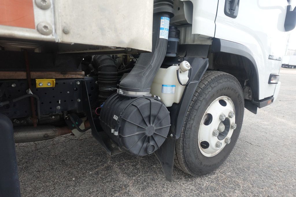 2023 Isuzu NPR HD (18ft Box w/ Lift Gate) - 22963630 - 10