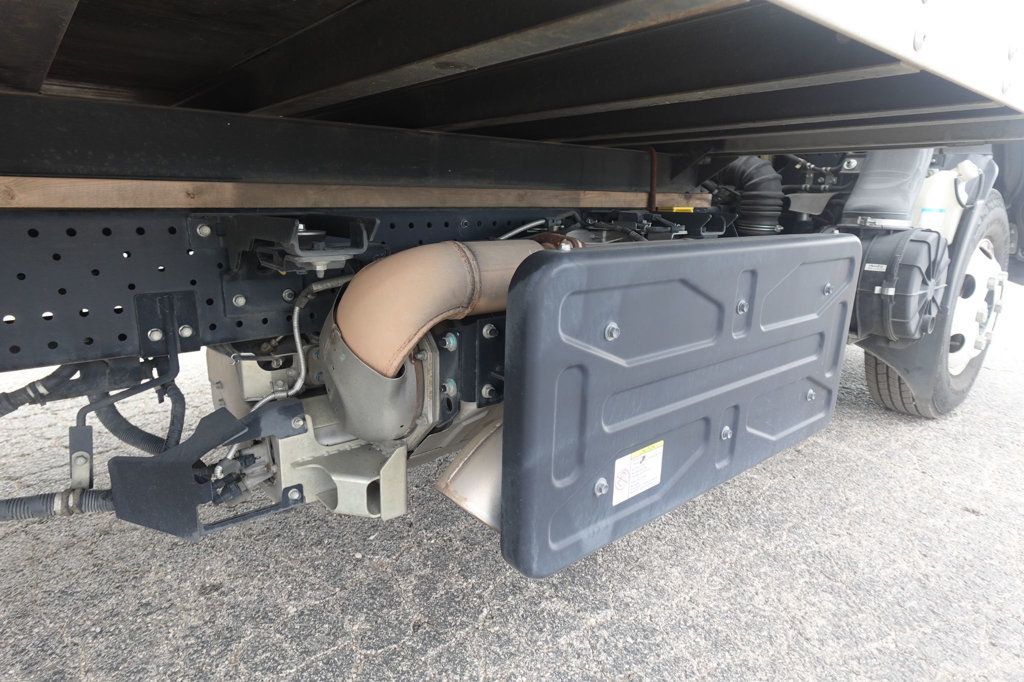 2023 Isuzu NPR HD (18ft Box w/ Lift Gate) - 22963630 - 11