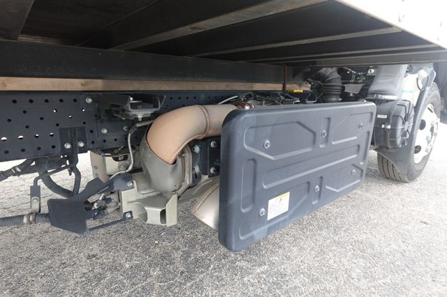 2023 Isuzu NPR HD (18ft Box w/ Lift Gate) - 22963630 - 11