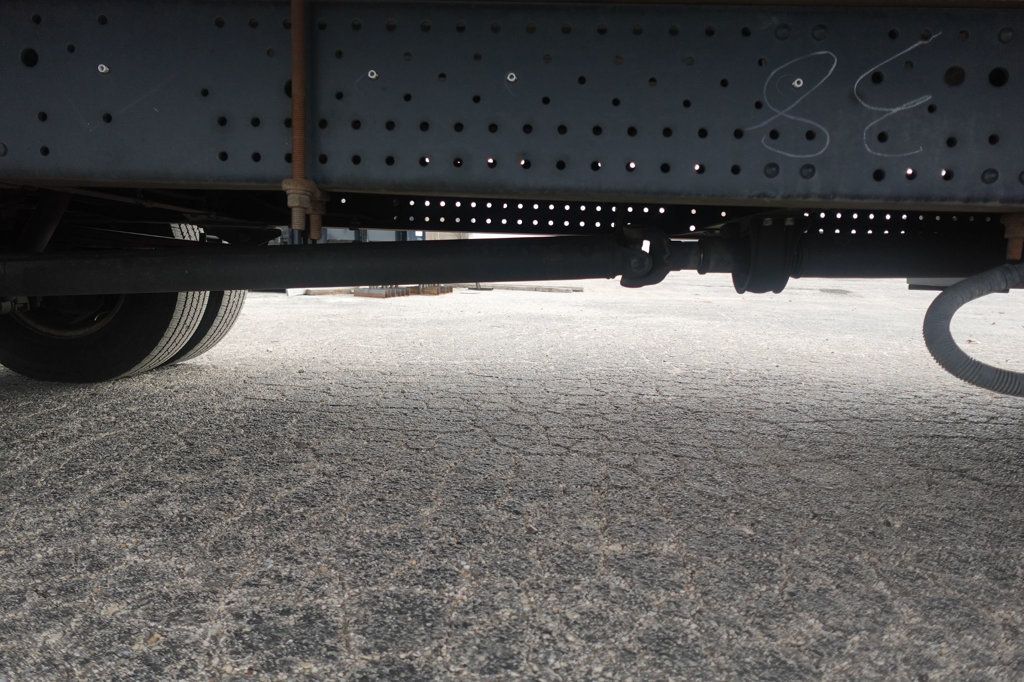 2023 Isuzu NPR HD (18ft Box w/ Lift Gate) - 22963630 - 14