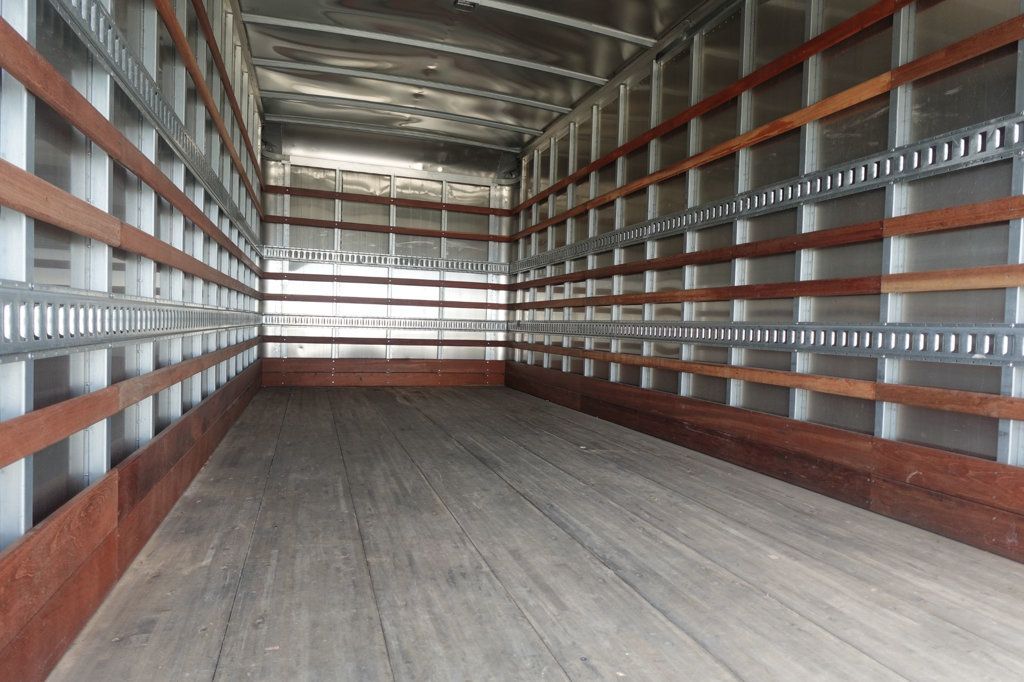 2023 Isuzu NPR HD (18ft Box w/ Lift Gate) - 22963630 - 27