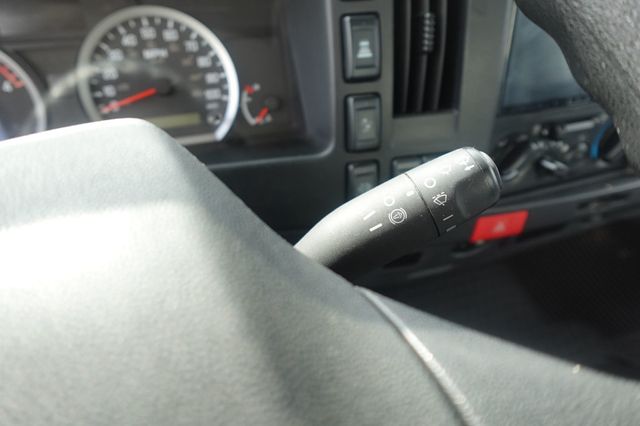 2023 Isuzu NPR HD (18ft Box w/ Lift Gate) - 22963630 - 42