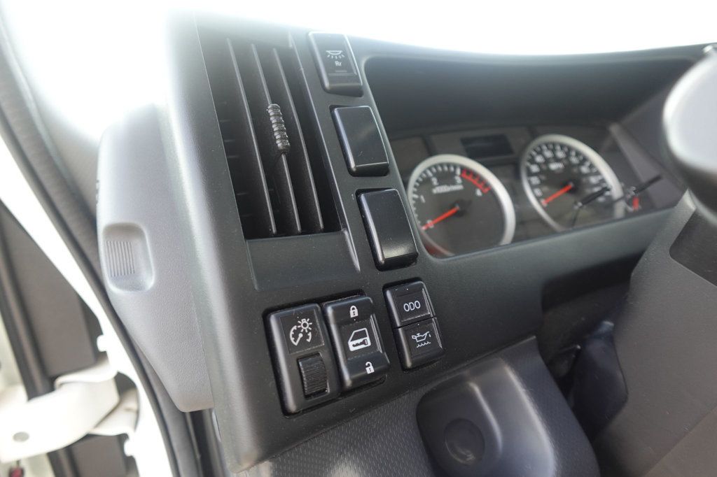 2023 Isuzu NPR HD (18ft Box w/ Lift Gate) - 22963630 - 44