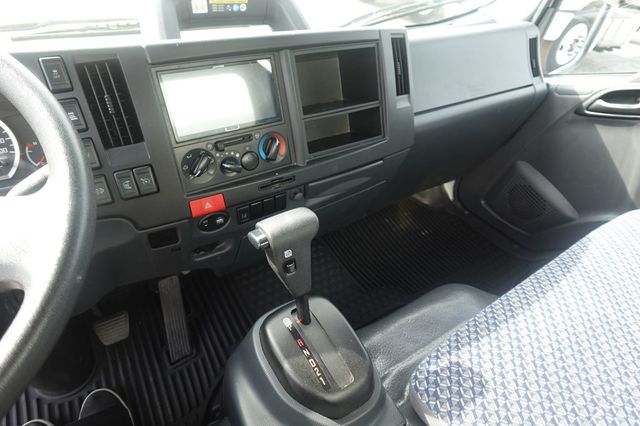 2023 Isuzu NPR HD (18ft Box w/ Lift Gate) - 22963630 - 47