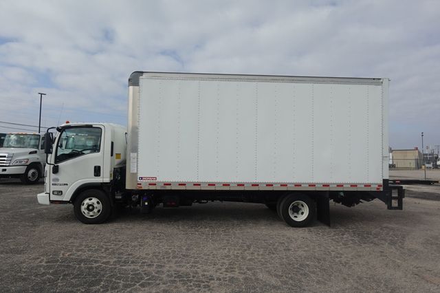 2023 Isuzu NPR HD (18ft Box w/ Lift Gate) - 22963630 - 4