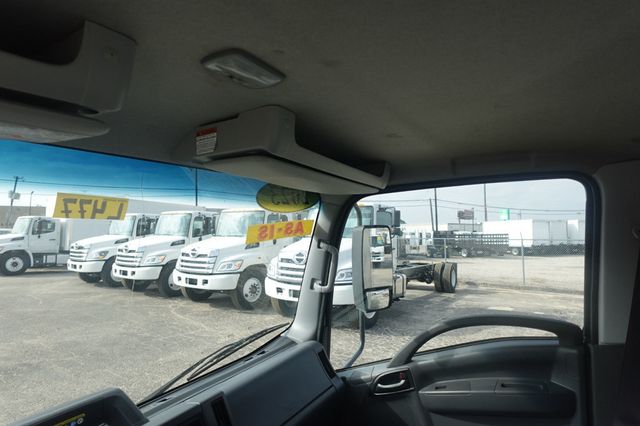 2023 Isuzu NPR HD (18ft Box w/ Lift Gate) - 22963630 - 53