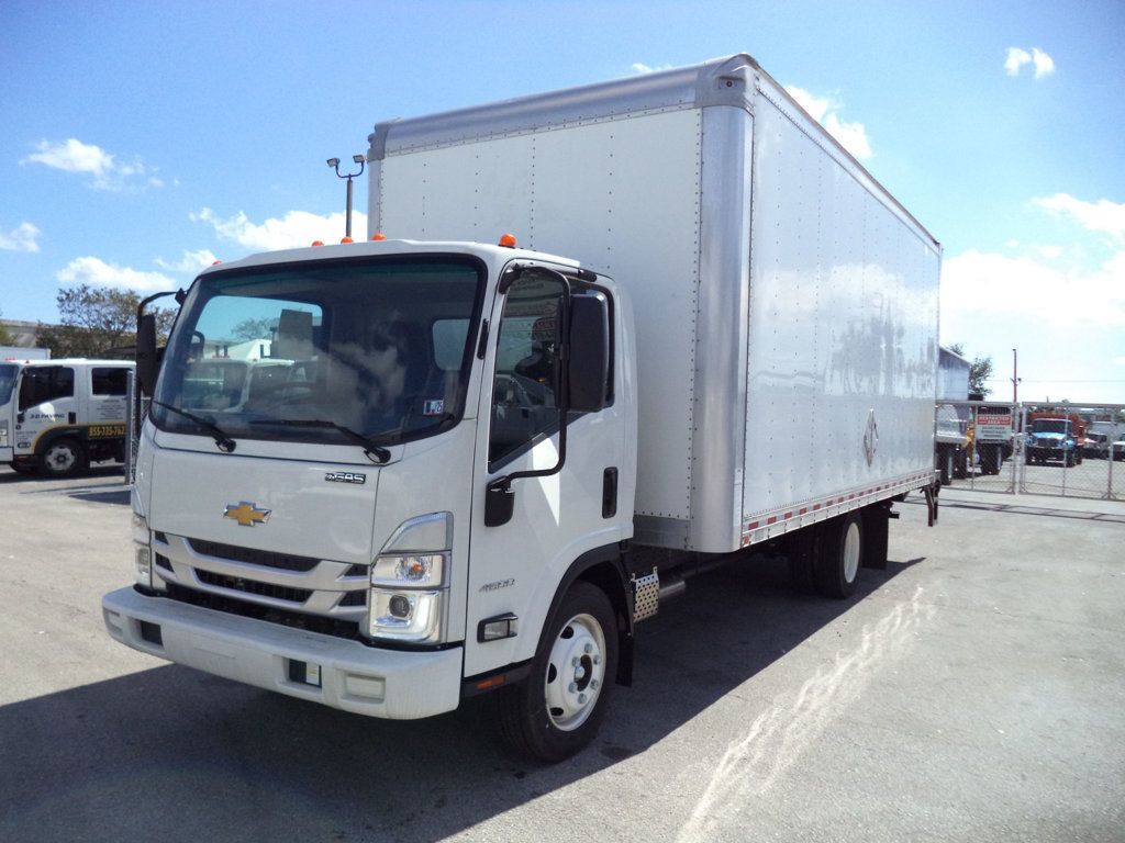 2023 Isuzu NPR HD Gas w/ 20ft x 96in H Box Truck Dry Cargo Box & Liftgate - 22986389 - 1