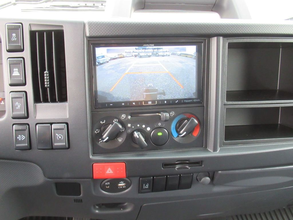 2023 Isuzu NRR Switch-N-Go - 22015541 - 57