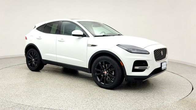 2023 Jaguar E-PACE SE P250 AWD w/ Cold Climate Pack, Panoramic Roof & 20'' Wheels - 23018415 - 2