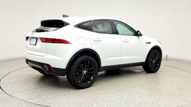 2023 Jaguar E-PACE SE P250 AWD w/ Cold Climate Pack, Panoramic Roof & 20'' Wheels - 23018415 - 4